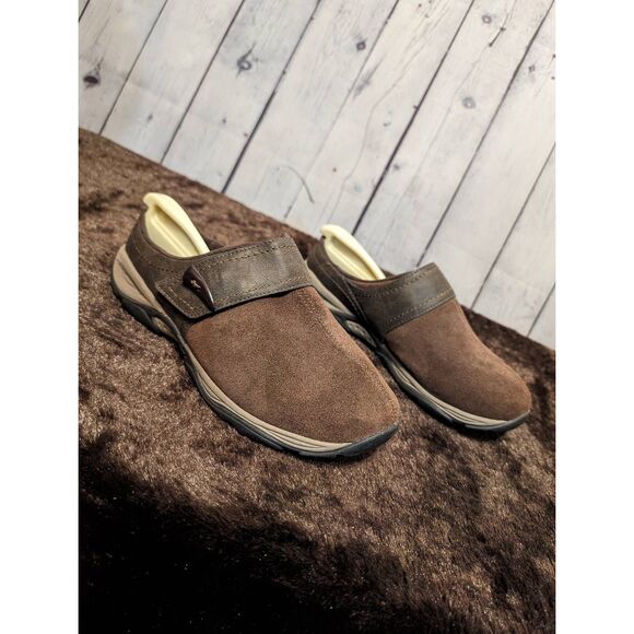 Easy Spirit slipon leather walking shoes size 9* - Picture 1 of 7